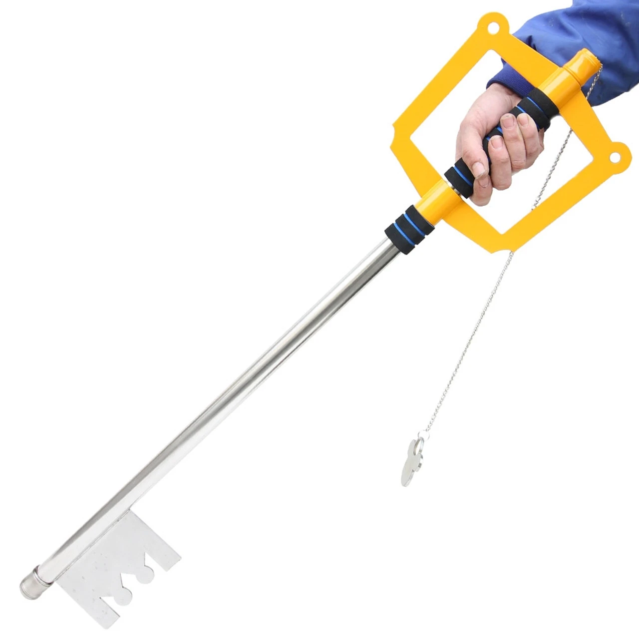 Giant Metal Fantasy Key To The City Sword 2 Giant Metal Fantasy Key To The City Sword - Image 2