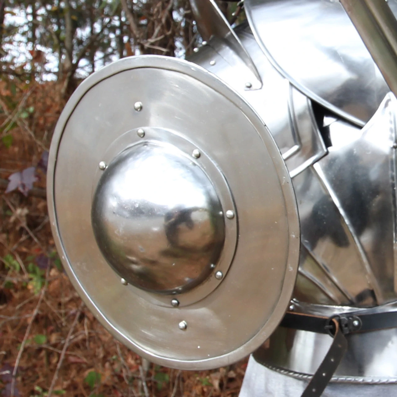 Medieval Archers Combat Buckler Shield 2 Medieval Archers Combat Buckler Shield - Image 2