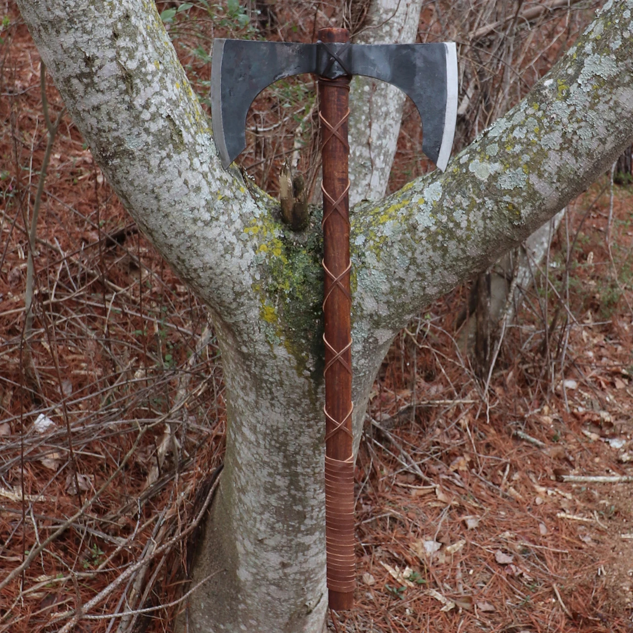 XL Iroquois-Inspired Carbon Steel Battle Axe 5 XL Iroquois-Inspired Carbon Steel Battle Axe - Image 5